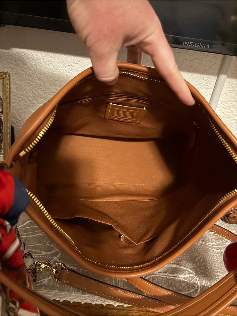 Coach Large Laurel with matching wallet - Picture 12 of 13